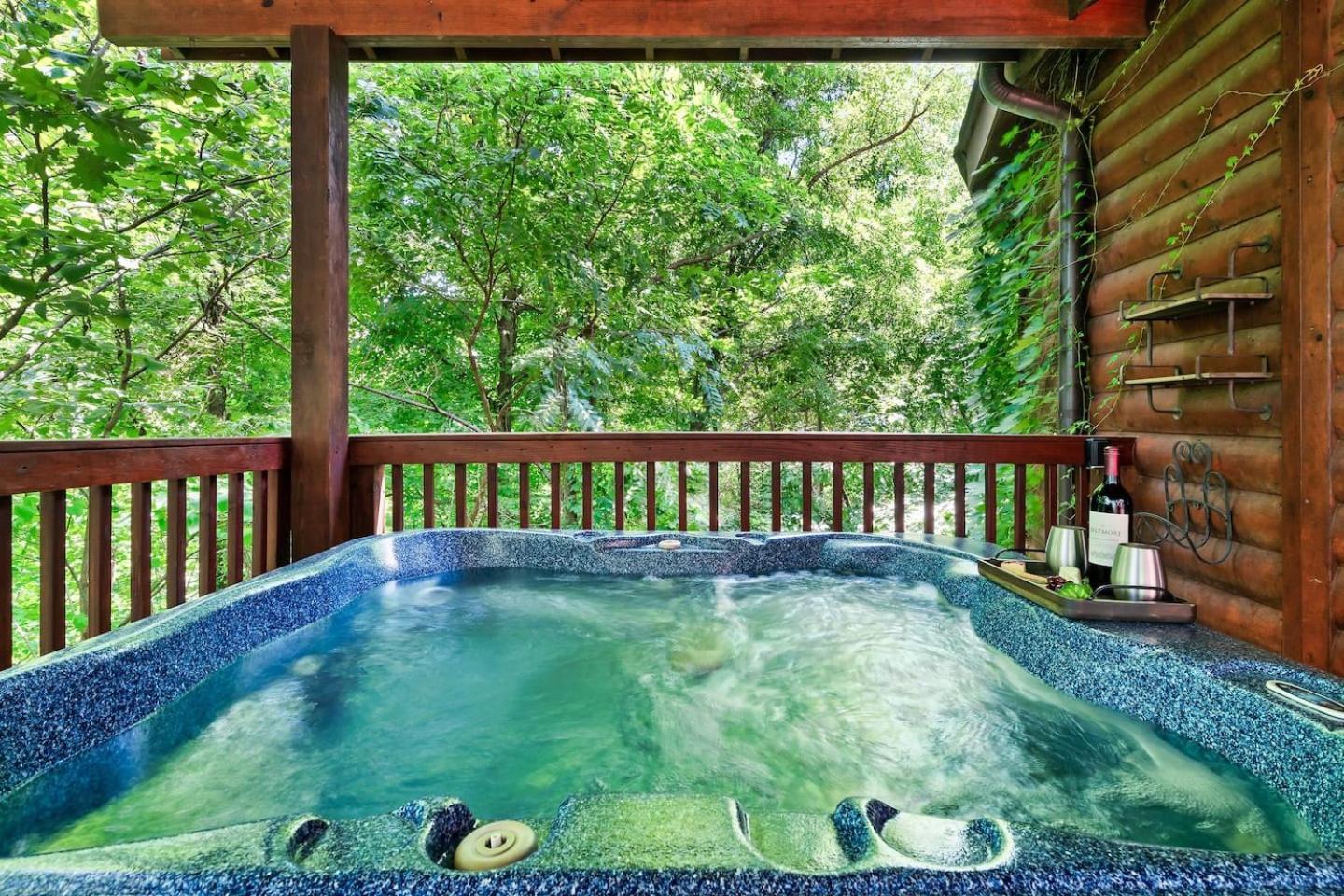 Family Cabin Game Room & Pool Mountain Views Sevierville Exterior photo
